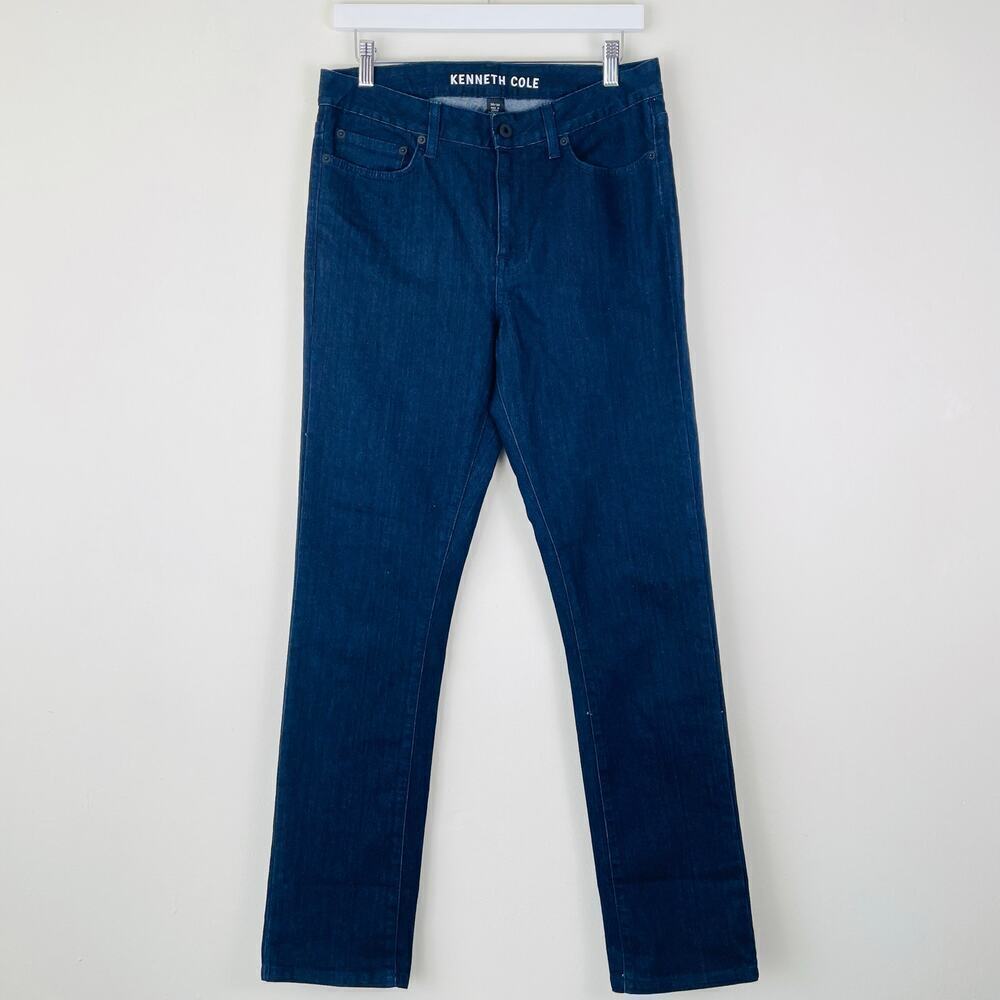 Kenneth Cole Men’s Dark Blue Bootcut Jeans size 30/32